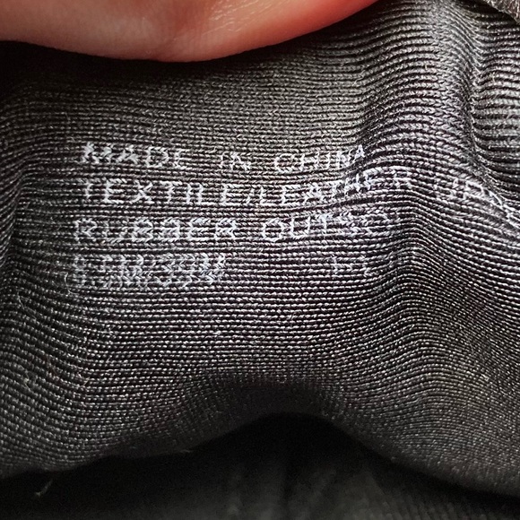 Michael Kors Amanda Trainer in blue black and white - Picture 10 of 11